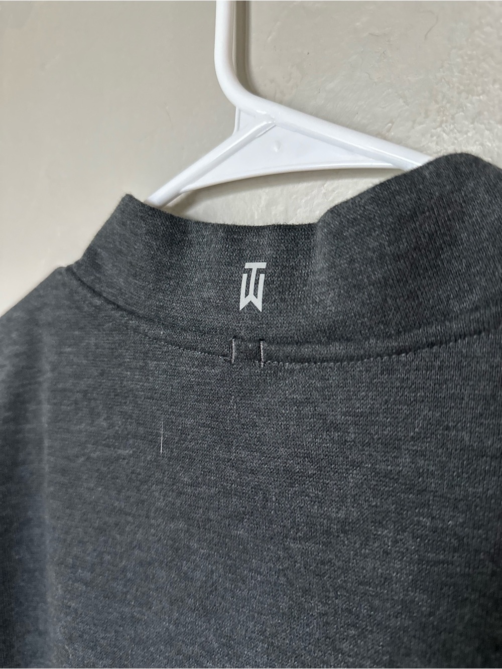 Nike Tiger Woods Collection Pullover Vest in Charcoal Gray - Picture 6 of 6